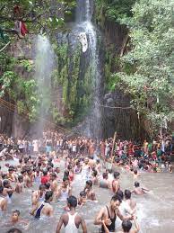 Kakolat waterfall one of the top 10 tourist places in Bihar