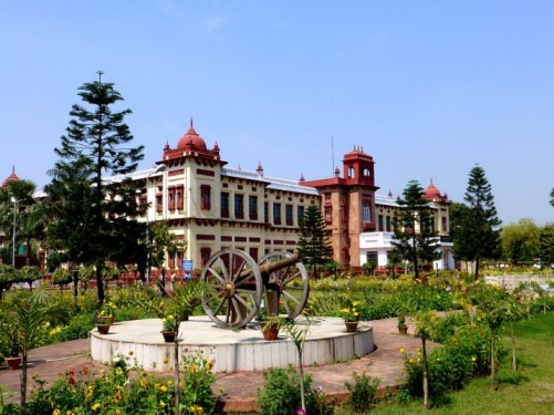 Patna museum one of the top 10 tourist places in Bihar
